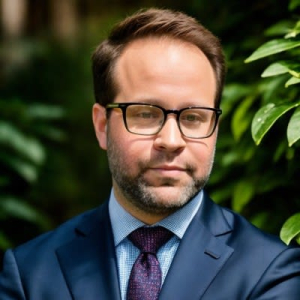 Eric Fouarge - PeerSpot reviewer