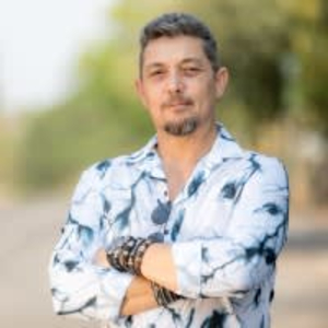 Johann Niemann - PeerSpot reviewer