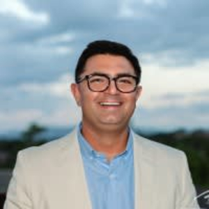 Farshad Farhadieh - PeerSpot reviewer