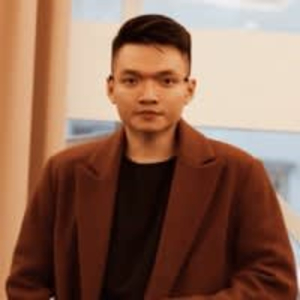 Dennis Tran - PeerSpot reviewer