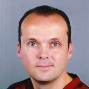 Martin Zwarthoed - PeerSpot reviewer