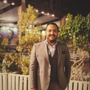 Mohamed Hosni - PeerSpot reviewer