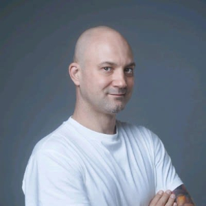 Leonid Mironov - PeerSpot reviewer