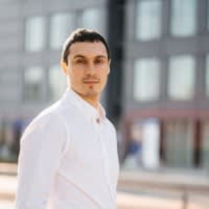 Alex Osmichenko - PeerSpot reviewer