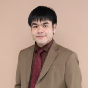 Voravit Jongrugsakul - PeerSpot reviewer