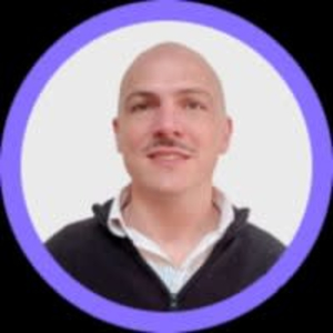 Juan Bosque - PeerSpot reviewer