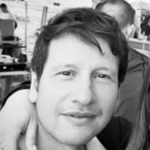 OSCAR DE LA PENA - PeerSpot reviewer