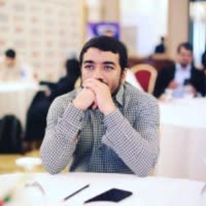 Abdul Waris - PeerSpot reviewer