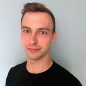 Łukasz Zawrotny - PeerSpot reviewer