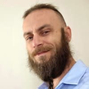 Shaun Gordon - PeerSpot reviewer