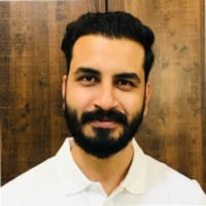 Sumit Dashora - PeerSpot reviewer