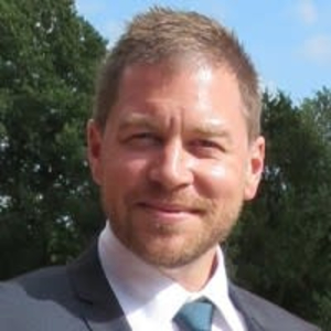 RobertSmith15 - PeerSpot reviewer