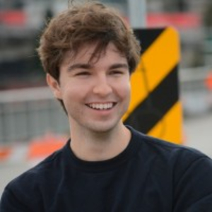 Andres H. - PeerSpot reviewer