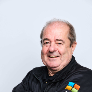 Albert Schot - PeerSpot reviewer