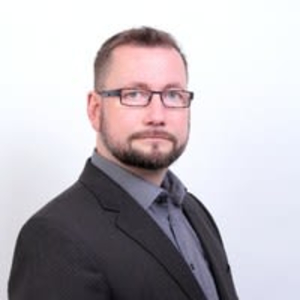 Sven Nimmich - PeerSpot reviewer