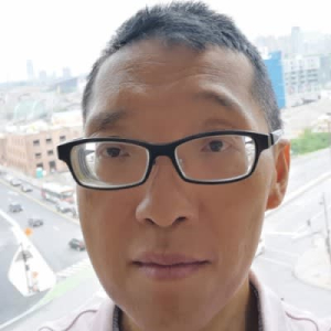 PeterHuo - PeerSpot reviewer