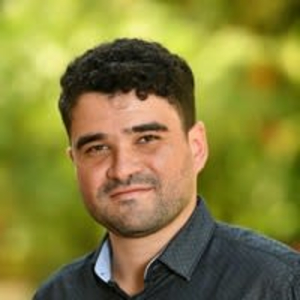 Carlos Reis - PeerSpot reviewer