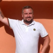 Stephen Hoskins - PeerSpot reviewer