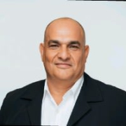 Moshe Elbaz - PeerSpot reviewer