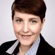 Ana Henriques - PeerSpot reviewer