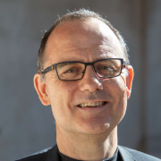 Claus Raae - PeerSpot reviewer