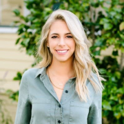 Jessica Roja - PeerSpot reviewer