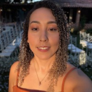 Estefane Cruz - PeerSpot reviewer