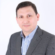 Ricardo S. - PeerSpot reviewer