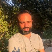 Aria Amini - PeerSpot reviewer