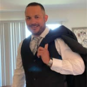 Richard Lozano - PeerSpot reviewer