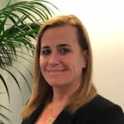 Amy Off - PeerSpot reviewer