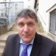 Stefan Bächer - PeerSpot reviewer