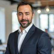 Pierre Eidman - PeerSpot reviewer