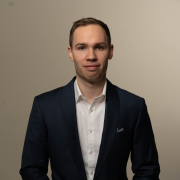 Jan Pinheiro - PeerSpot reviewer