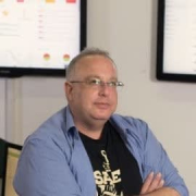 Uri Harf - PeerSpot reviewer