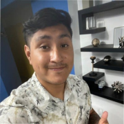 Walter Renzo Muñoz Arellano - PeerSpot reviewer