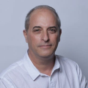 Zeev Snir - PeerSpot reviewer