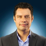 Jose LuisLugo - PeerSpot reviewer
