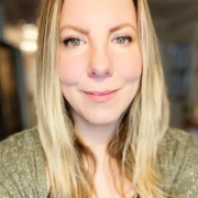 AndreaReynolds - PeerSpot reviewer