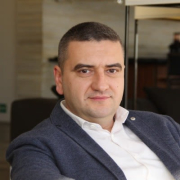 SemyonOsadchiy - PeerSpot reviewer