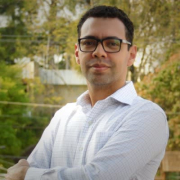 Valmir Silva - PeerSpot reviewer