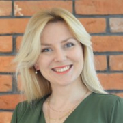Gabriela Janiszewska - PeerSpot reviewer