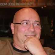 RicardoSilva3 - PeerSpot reviewer