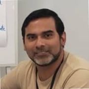 Johny Segura - PeerSpot reviewer