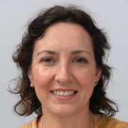 Julia Miller - PeerSpot reviewer