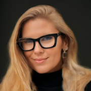 Brooke Lynne Bowman - PeerSpot reviewer