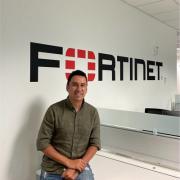 Eduar Moran - PeerSpot reviewer