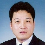 Shin Lee - PeerSpot reviewer