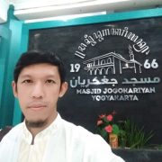 Adhi Wahyu - PeerSpot reviewer