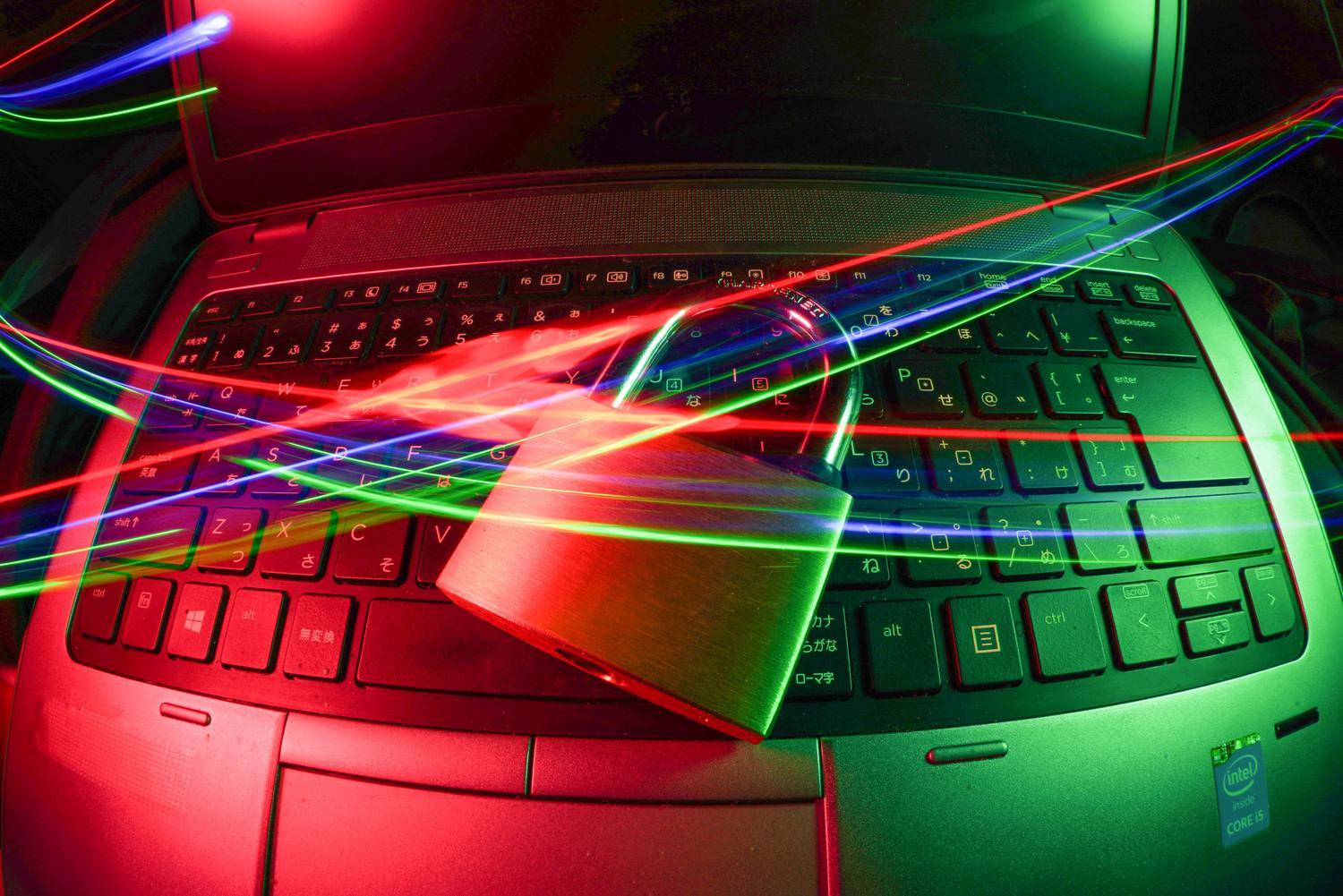 8 Questions to Ask While Selecting an Endpoint Security Solution for